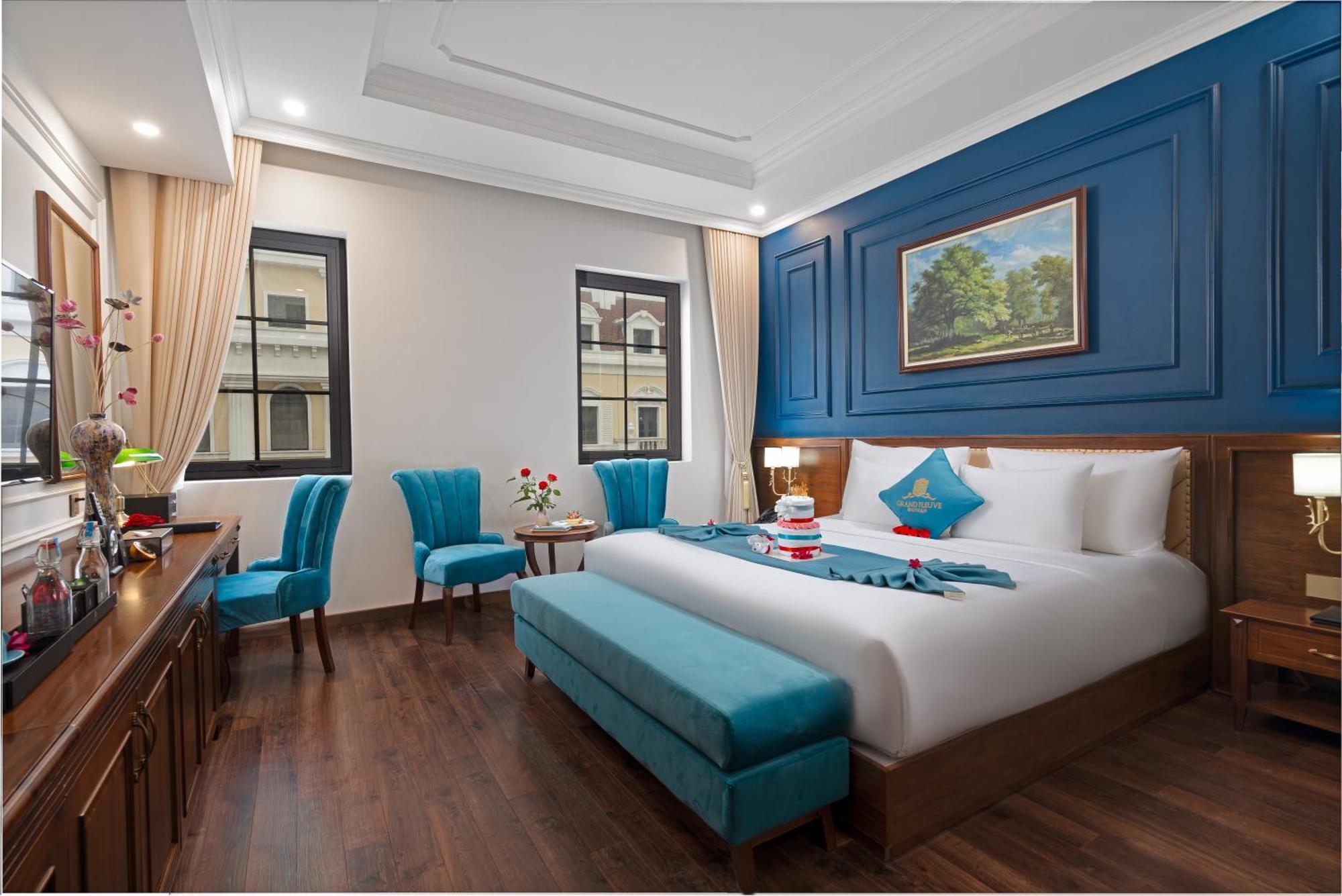Grand Fleuve Boutique 4*