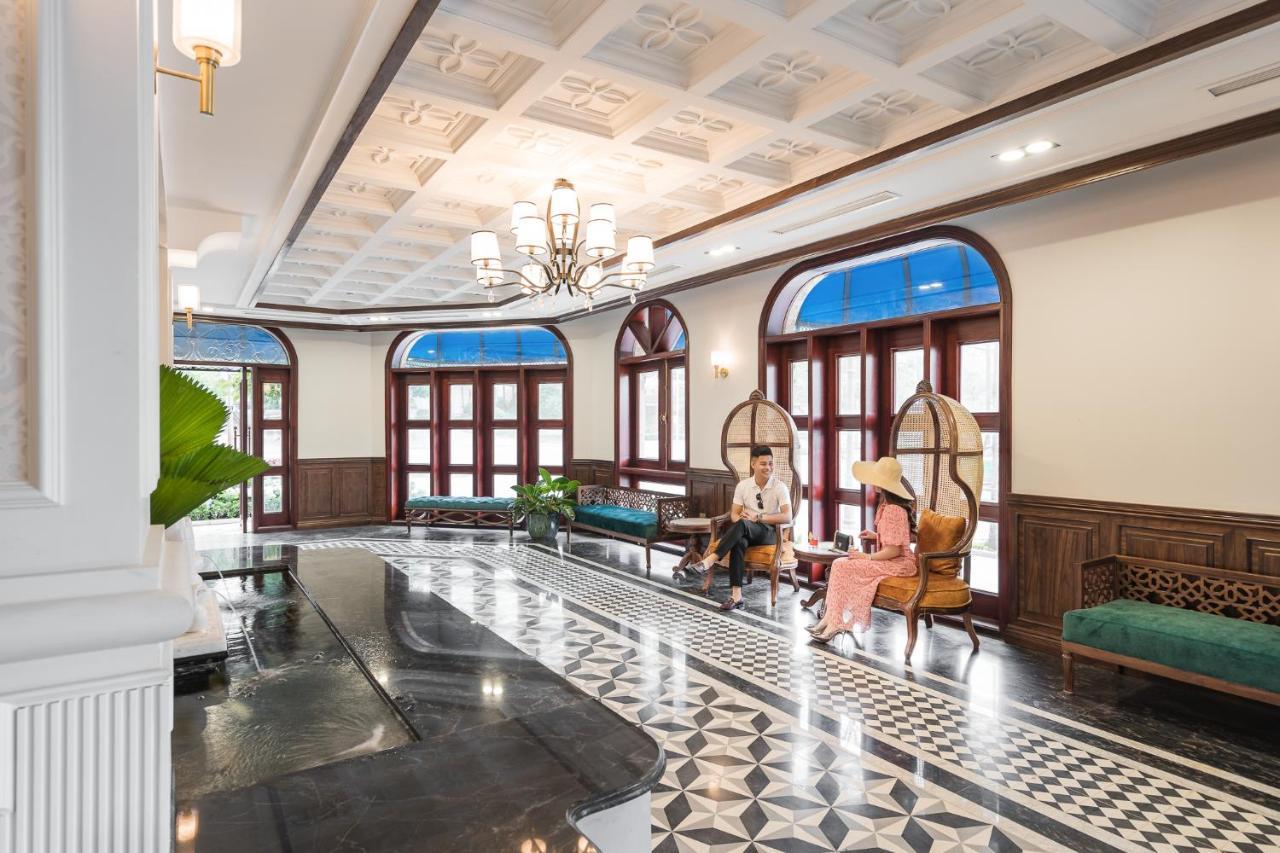 Grand Fleuve Boutique Hotel Ha Long